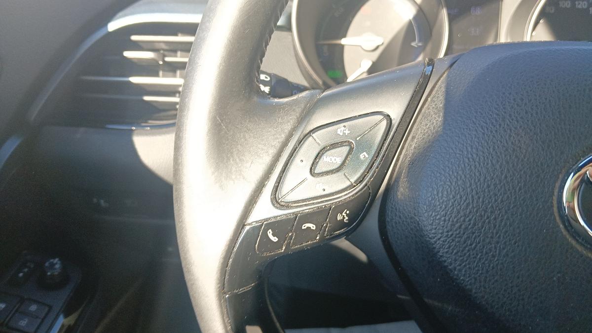 Toyota C-HR 2.0 Hybrid E-CVT Trend